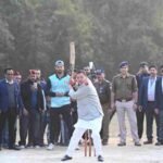 बिरिया मझोला खटीमा में स्वर्गीय मनीष चंद स्मृति द्वितीय ग्रामीण क्रिकेट टूर्नामेंट 2026 के समापन एवम् पुरुस्कार वितरण समारोह में सूबे के मुख्यमंत्री धामी ने किया प्रतिभाग, खिलाड़ियों के साथ क्रिकेट में हाथ भी आजमाए