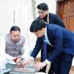 मुख्यमंत्री धामी ने की जनगणना 2027 के लिए स्व-गणना, डिजिटल जनगणना में उत्तराखंड ने बढ़ाया कदम, मुख्यमंत्री ने की सक्रिय भागीदारी, सीएम धामी ने जनता से की अपील-स्वयं करें स्व-गणना, बनें भागीदार