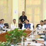 सीएम धामी ने हल्द्वानी में जनपद नैनीताल के वरिष्ठ प्रशासनिक, पुलिस, वन एवं विकास विभाग के अधिकारियों के साथ की उच्चस्तरीय समीक्षा बैठक, मानव-वन्यजीव संघर्ष रोकने के लिए स्थायी समाधान और जवाबदेही तय करने के निर्देश