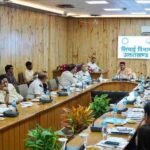 तैयारियों को लेकर लोनिवि एवं सिंचाई विभाग की समीक्षा बैठक में मंत्री ने दिये आवश्यक निर्देश,  मानसून सीजन को लेकर सजग रहें विभागीय अधिकारी: महाराज